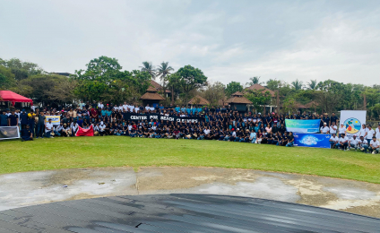 University of Kelaniya Joins Hands in Coastal Cleanup Drive at Crow Island Beach
